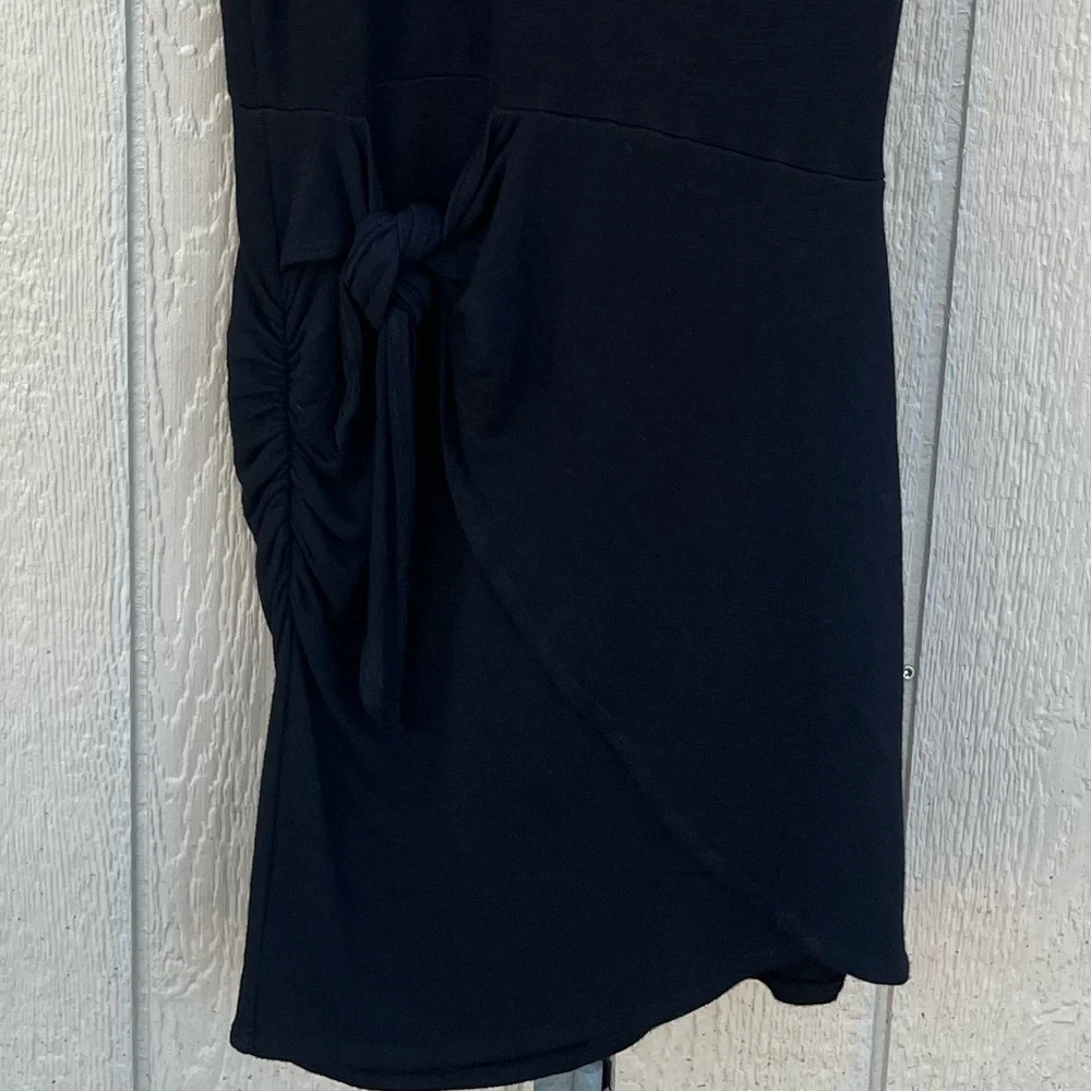 Monrow Super Soft V Dress Inca With Tie Women’s Size Small‎